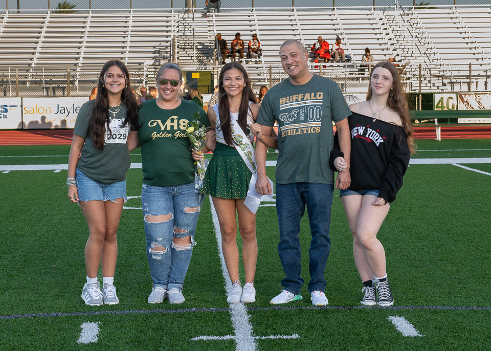 182043SeniorNight2024-55.jpg