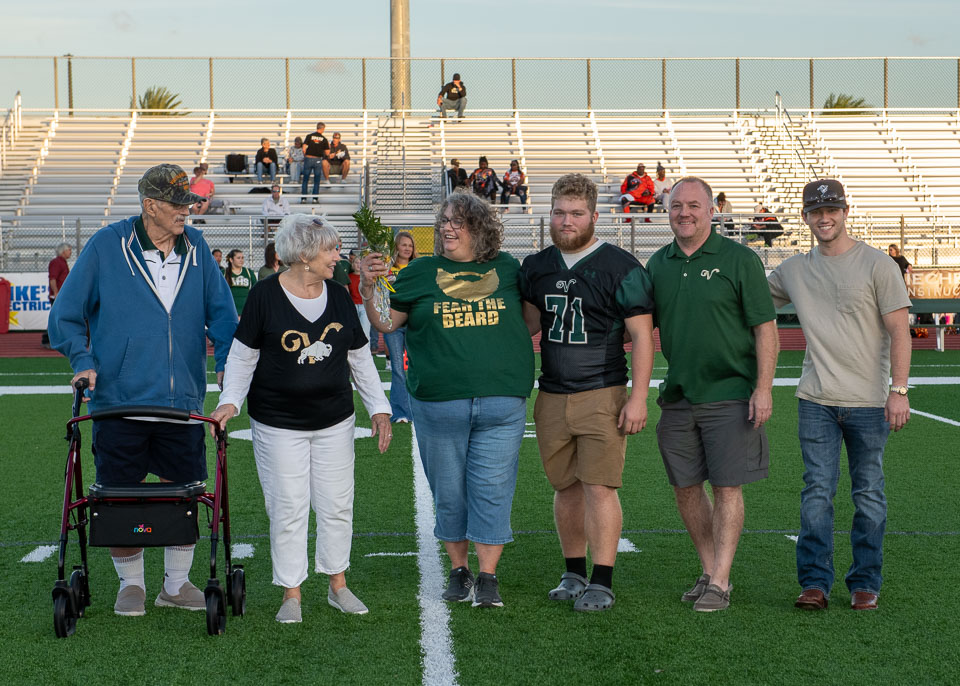 183147SeniorNight2024-91.jpg