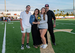 182458SeniorNight2024-64.jpg