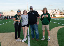 182550SeniorNight2024-69.jpg