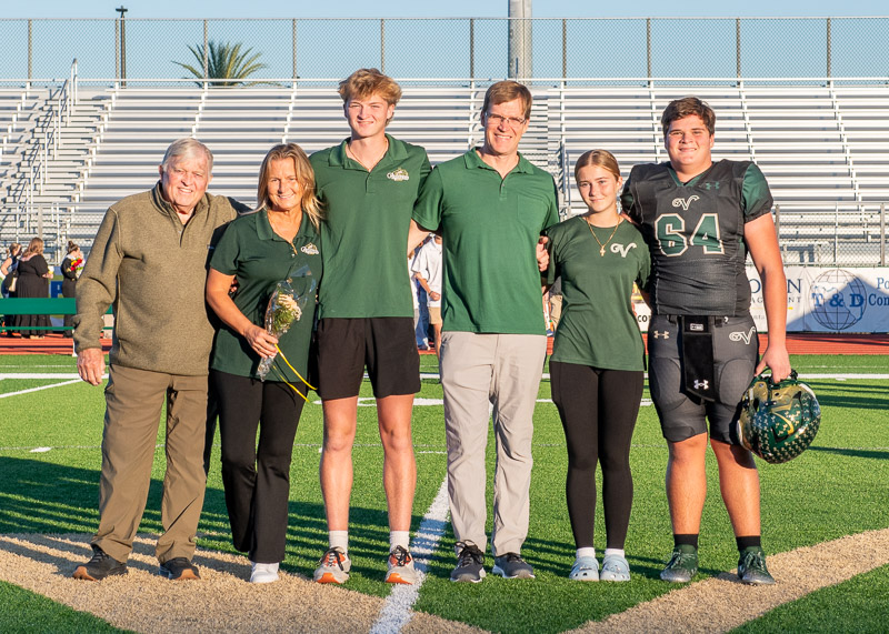 VHSFB_SeniorNight-16.jpg
