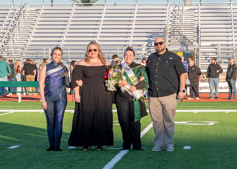 VHSFB_SeniorNight-27.jpg