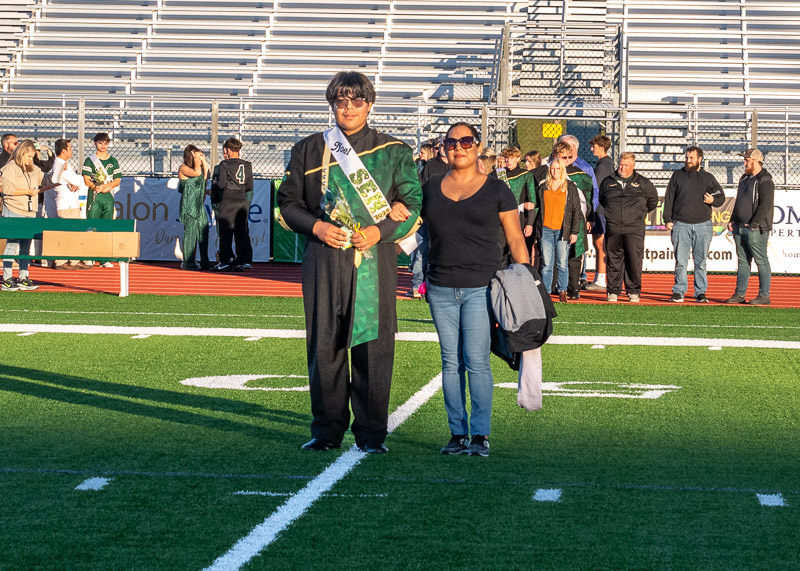 VHSFB_SeniorNight-28.jpg