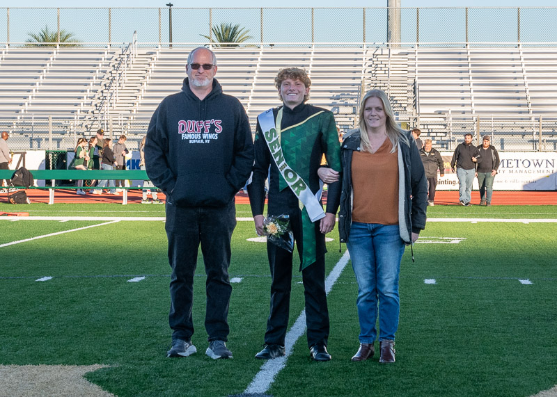 VHSFB_SeniorNight-29.jpg