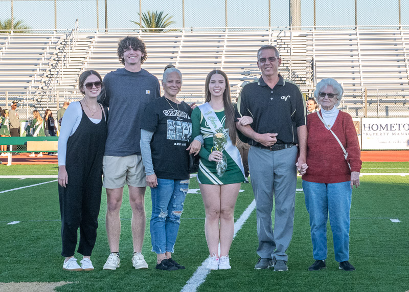 VHSFB_SeniorNight-36.jpg