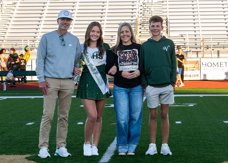 VHSFB_SeniorNight-46.jpg