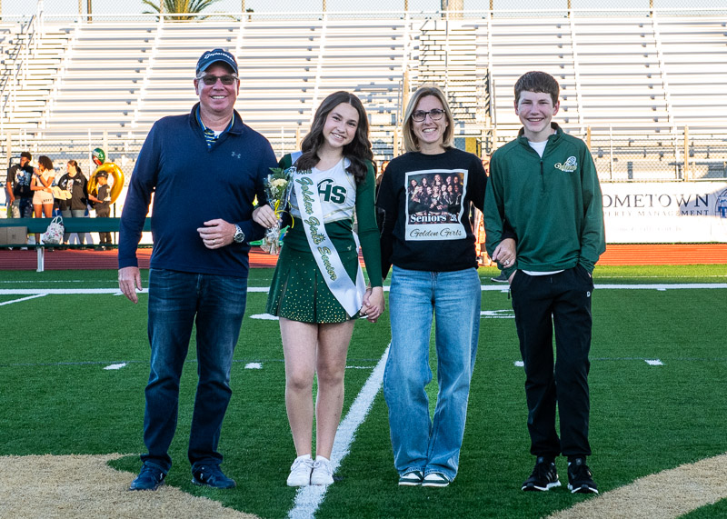 VHSFB_SeniorNight-47.jpg