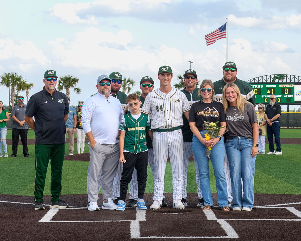 181335-_D850302A-Senior2025-118.jpg