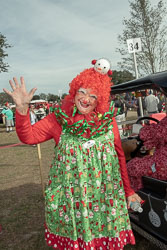 ClownsatChristmasParade-048.jpg